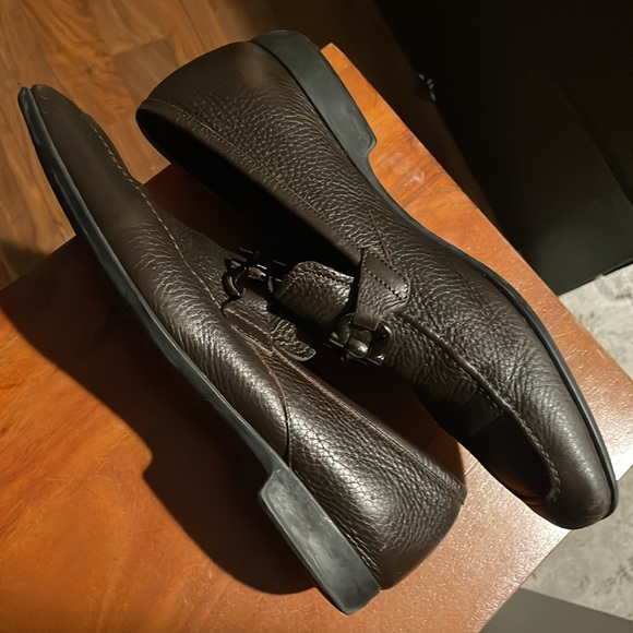 Authentic Salvatore ferragamo loafers - Picture 14 of 15